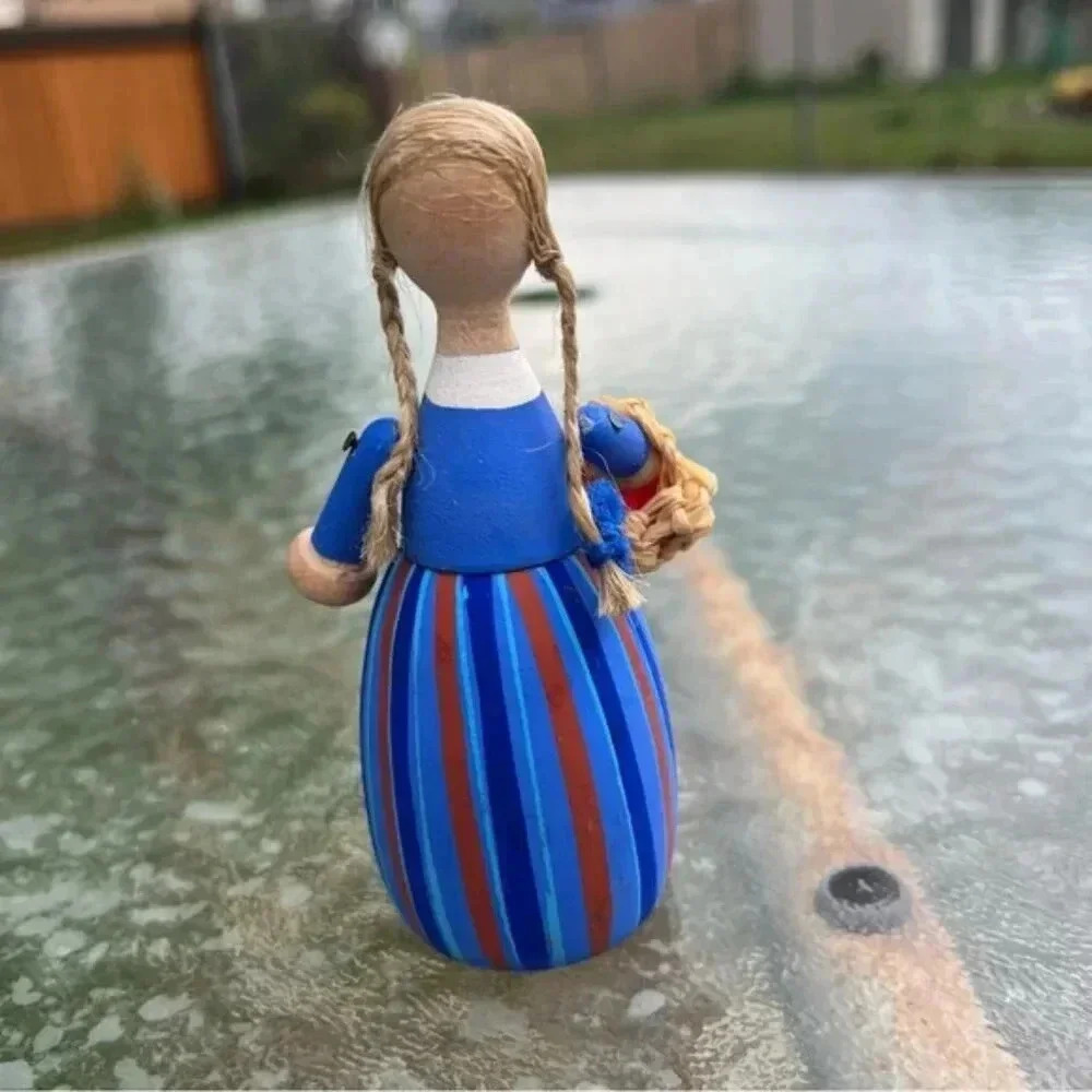 Vintage Swedish Folk Art Wooden Hand Painted Dolls Set of 3 - Picture 9 of 16